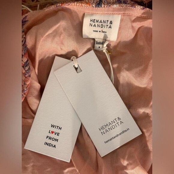 New HEMANT AND NANDITA Kati Tiered Mini Dress in Peach floral pink summer - Picture 8 of 8